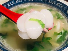 雪菜肉丝汤年糕-李泉居
