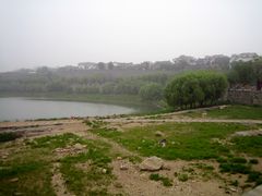 景点-巴陵广场