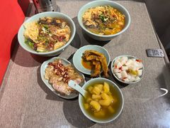 -粉家柳州螺蛳粉(杨宅路店)