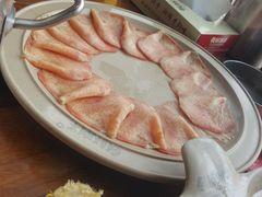 -领鲜潮牛鲜牛羊肉火锅(宏昌店)