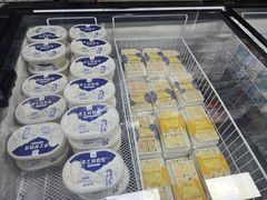 -正飞鲜奶(吐鲁番路店)