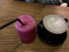 -84那年咖啡馆(李沧万达店)