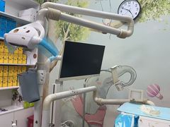 -瑞尔齿科(颐堤港诊所)