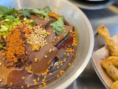 -蓉三少冒烤鸭·四川小吃集(北京首店)