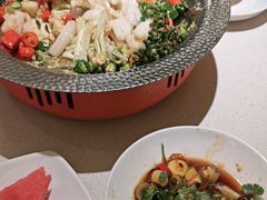 -小鱼小牛·鱼牛干锅·脆鱼火锅(世欧广场店)