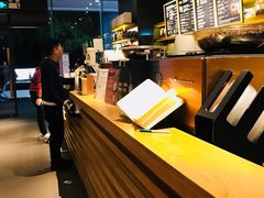 -星巴克(中远两湾城店)