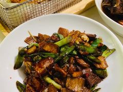 农家小炒肉-弄堂里·寻味杭州(湖滨银泰in77C区店)