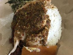 -Warung Babi Guling Ibu Oka 3