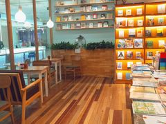 -猫的天空之城概念书店(印象城购物中心店)