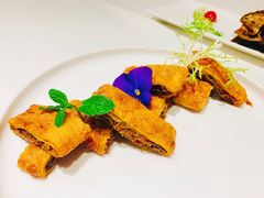 -HOMES上海本帮菜(襄阳公园店)
