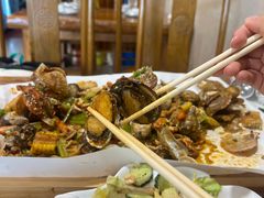 -东来菜馆•手抓海鲜家常菜•海鲜锅贴(鸽子窝店)