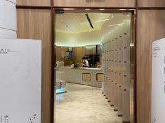 -银座仁志川·生吐司专门店(香港广场店)