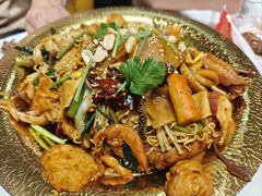 -醉人椒麻辣香锅(王府井喜悦店)