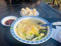 -笑来喜馄饨小笼工坊店(湖滨街店)