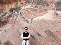 -波浪谷