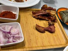 -乡村馕坑肉·烧烤·新疆菜·本地人更爱吃(阿勒泰首店)