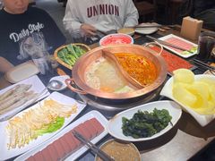 -山城鼎重庆老火锅(西安钟楼店)