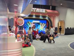 -奈尔宝家庭中心·亲子餐厅(鄞州万达店)