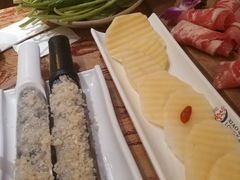 -小龙坎火锅(湖滨银泰in77店)