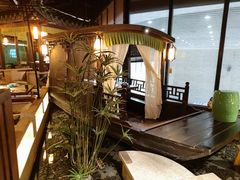 -佬麻雀·新湘菜(珠海金发购物中心店)