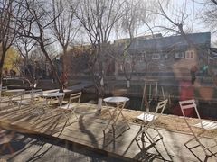 -春风习习