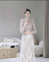 -Renee芮亦婚纱(原丽莎)