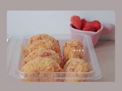 草莓脆松小贝-詹记桃酥(百盛店)