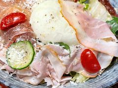 布拉塔奶酪配火腿沙拉-Primo·丽莫意大利窑烤披萨