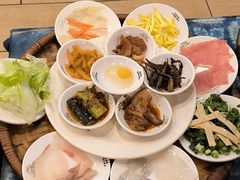 -桥香园云南过桥米线(金马碧鸡店)