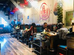 大堂-三个渔夫·蒸汽海鲜(五大道店)