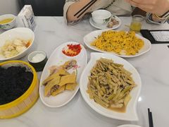-紫藤园·天目湖大鱼头(南山竹海店)