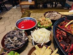 -正南齊北重庆老火锅(光华村直营店)
