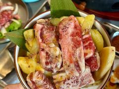 -围炉肉舍丹东海鲜烤肉·烤活鳗(步行街店)
