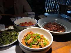 -洞庭土菜小炒馆(易发广场店)