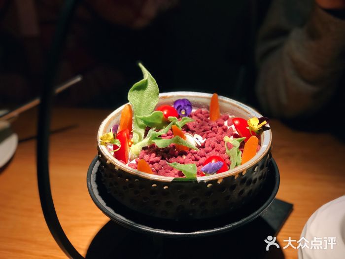 呆蝉万物生长图片