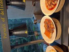 -两咖啡自助餐厅(静安香格里拉酒店)