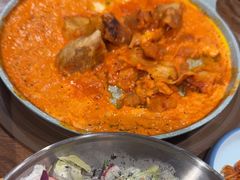 -明洞阿姨·韩式酱蟹烤肉·创意料理(三元桥店)