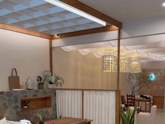 -山与蓝·轻糖鲜果蛋糕(勒泰店)