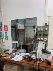 -兰建理发店