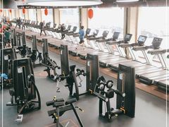 -健龙森俱乐部·游泳·健身·羽毛球综合体育馆