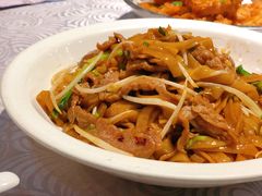 干炒牛河-粤·向群饭店(龙津东路总店)