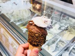 -VENCHI 闻绮(上海佛罗伦萨小镇店)