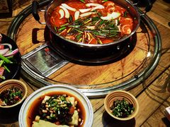 -亮欢寨酸汤鱼(沙冲路店)