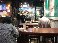 大堂-陈光记烧腊(长寿路店)