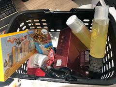 -日上免税店(三径路t3店)