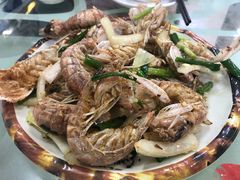 -小辣妹川味海鲜加工店(第一市场椰风巷店)