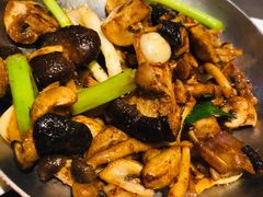 西班牙香草扒鲜菇-食间牛排(湖西路店)