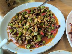 -严记小天府酸菜鱼(西四路店)