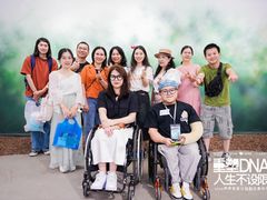 -手心咖啡