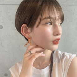 -Hello Lady发型设计